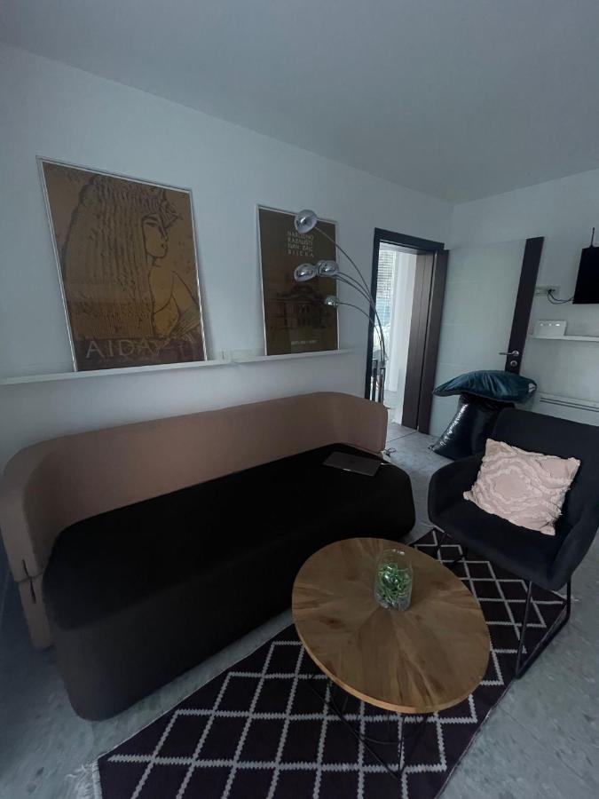 Mare Apartment *